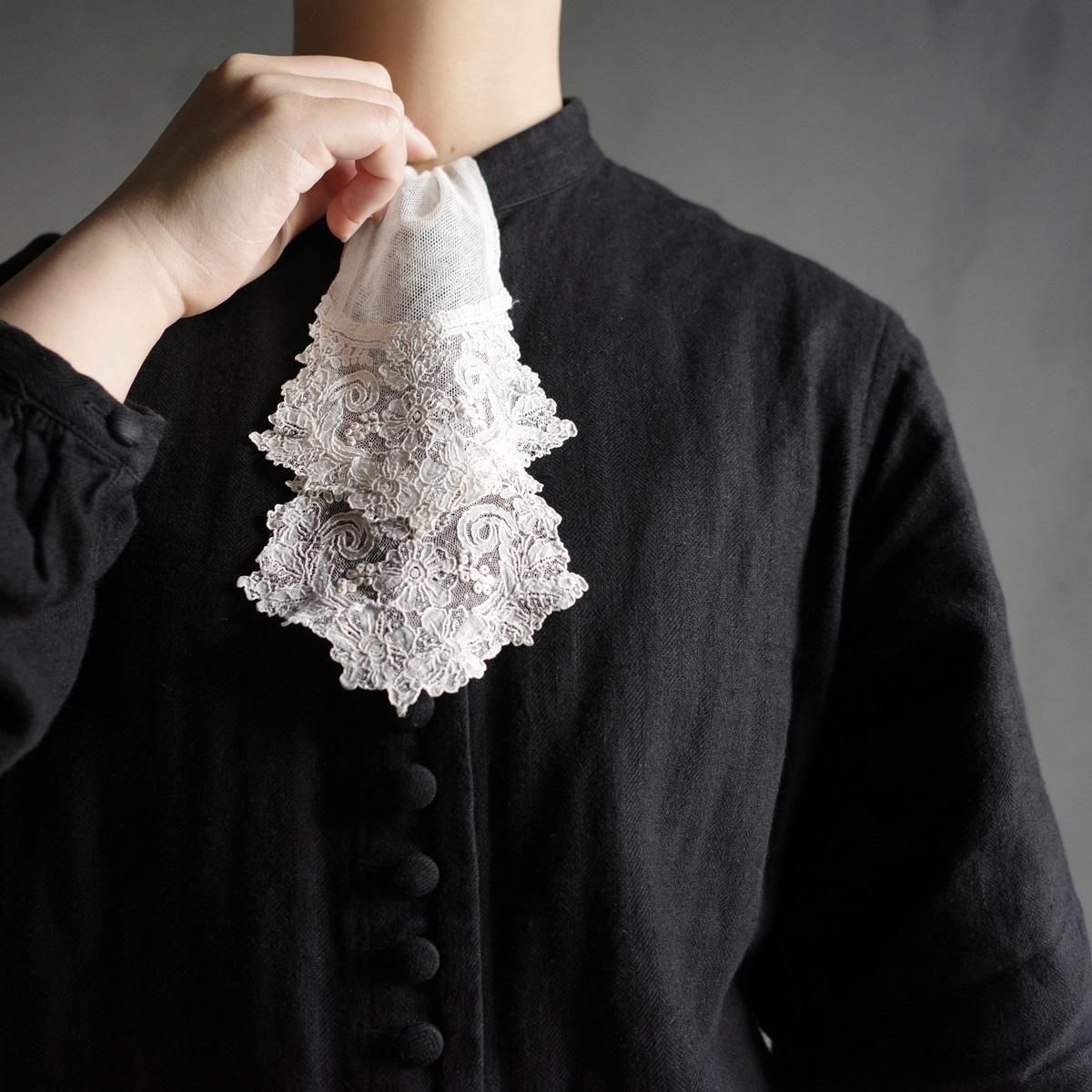 <img class='new_mark_img1' src='https://img.shop-pro.jp/img/new/icons13.gif' style='border:none;display:inline;margin:0px;padding:0px;width:auto;' />ƥ 졼 ܡAntique Lace Jabot