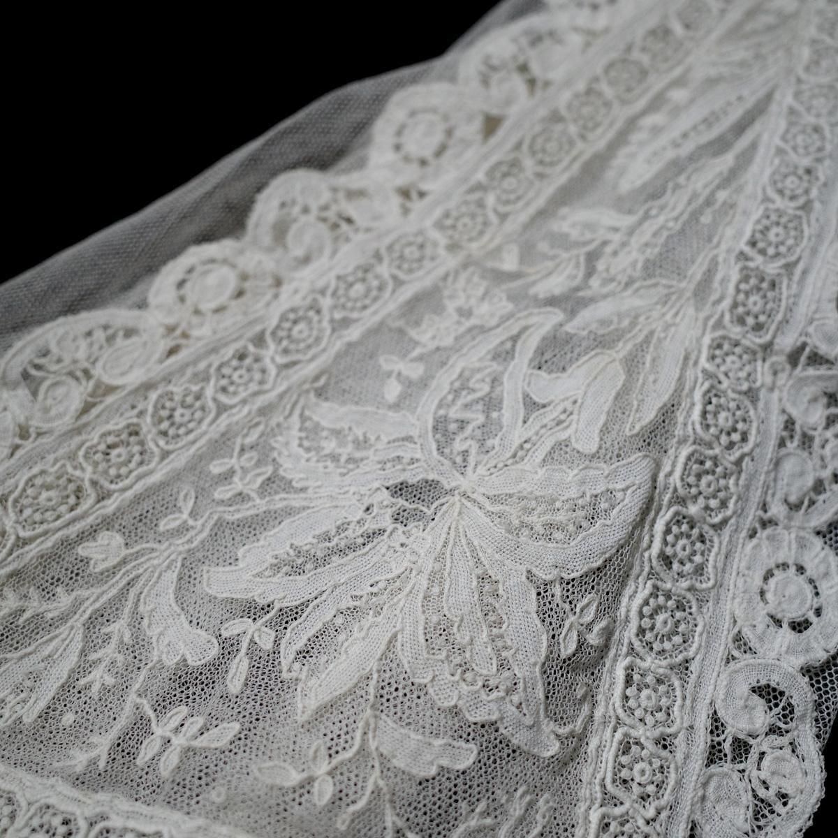 <img class='new_mark_img1' src='https://img.shop-pro.jp/img/new/icons13.gif' style='border:none;display:inline;margin:0px;padding:0px;width:auto;' />ƥ 졼 ܡAntique Lace Jabot
