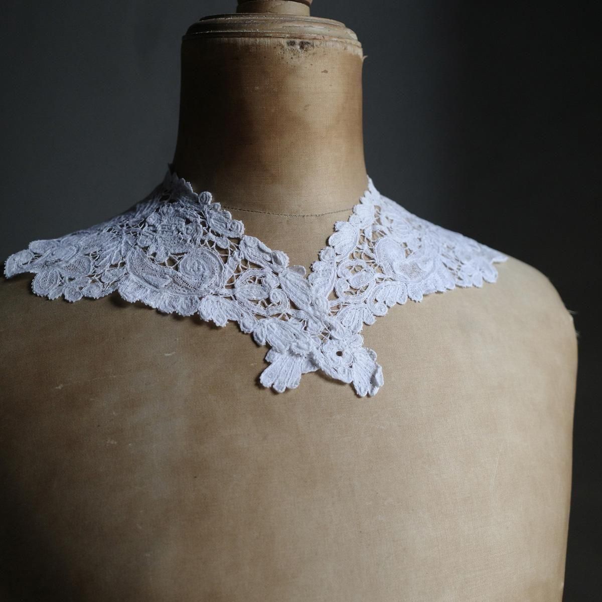 アンティーク レース つけ襟（Antique Lace Collar）- JeJe PIANO