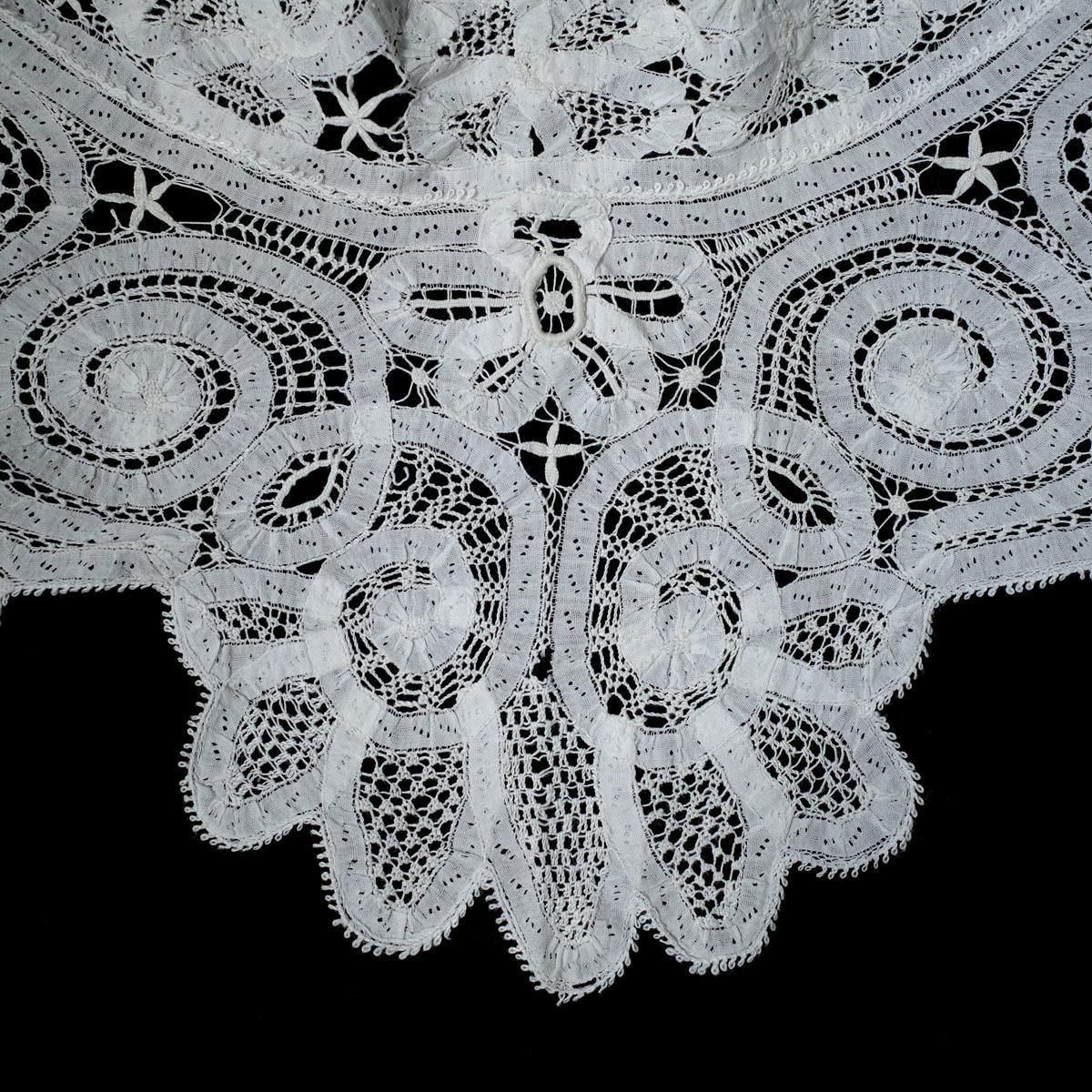 k*a様 ete notte 壁飾り　襟　アンティーク アンティーク テープレース つけ襟（Antique Tape Lace Collar）- JeJe