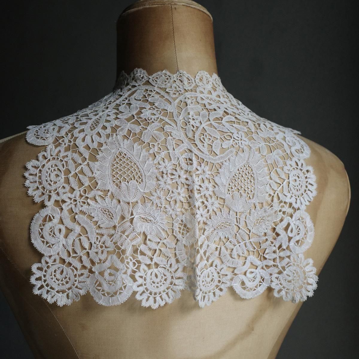<img class='new_mark_img1' src='https://img.shop-pro.jp/img/new/icons13.gif' style='border:none;display:inline;margin:0px;padding:0px;width:auto;' />ƥ ۥ˥ȥ졼 ĤߡAntique Honiton Lace Collar