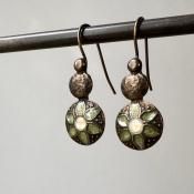 <img class='new_mark_img1' src='https://img.shop-pro.jp/img/new/icons13.gif' style='border:none;display:inline;margin:0px;padding:0px;width:auto;' />1970-80ǯ ᥿ ʥ ե ֥륵ԥMetal Enamel EarringsDead Stock