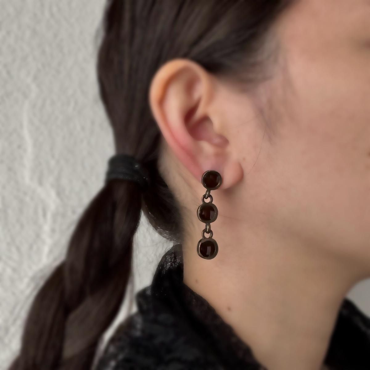 <img class='new_mark_img1' src='https://img.shop-pro.jp/img/new/icons13.gif' style='border:none;display:inline;margin:0px;padding:0px;width:auto;' />1970-80ǯ ֥ ʥ ֥饦 󥰥ԥBronze Enamel EarringsDead Stock