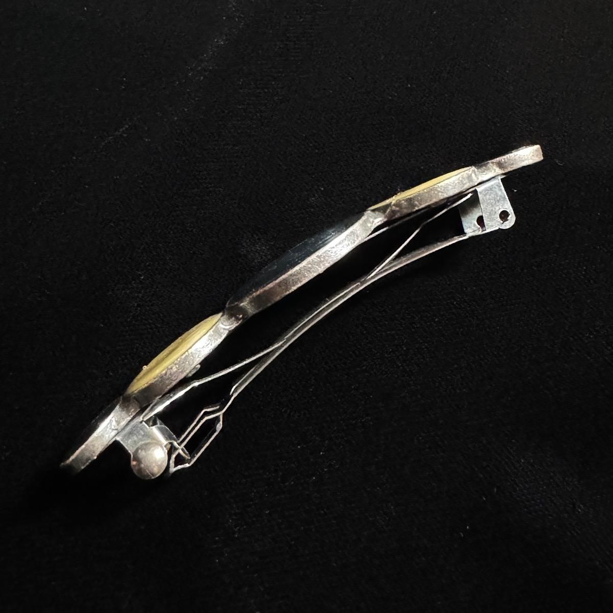 <img class='new_mark_img1' src='https://img.shop-pro.jp/img/new/icons13.gif' style='border:none;display:inline;margin:0px;padding:0px;width:auto;' />1970-80ǯ ᥿ ʥ  ֥롼 Хå Metal Enamel Hair Clip Dead Stock