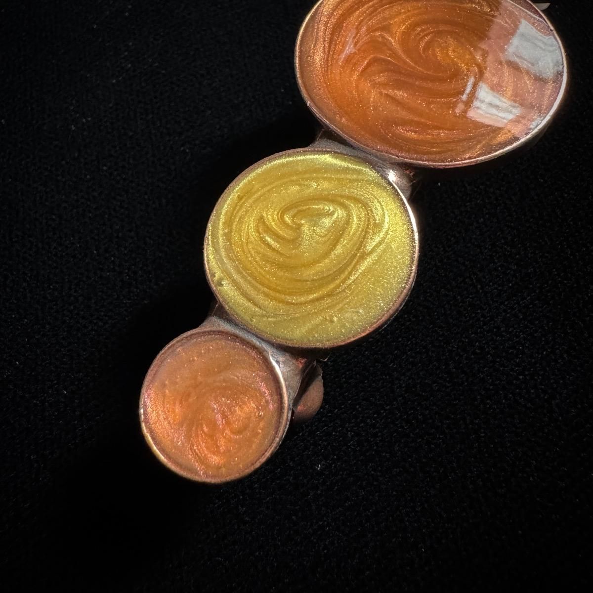 <img class='new_mark_img1' src='https://img.shop-pro.jp/img/new/icons13.gif' style='border:none;display:inline;margin:0px;padding:0px;width:auto;' />1970-80ǯ ᥿ ʥ   ХåMetal Enamel Hair Clip Dead Stock