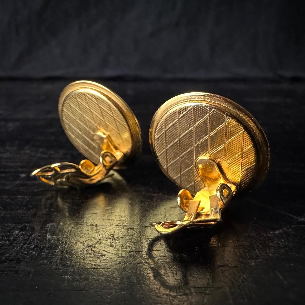 <img class='new_mark_img1' src='https://img.shop-pro.jp/img/new/icons13.gif' style='border:none;display:inline;margin:0px;padding:0px;width:auto;' />ơ ȥꥢ ʥ 饦 ե 󥰡Metal Enamel EarringsDead Stock