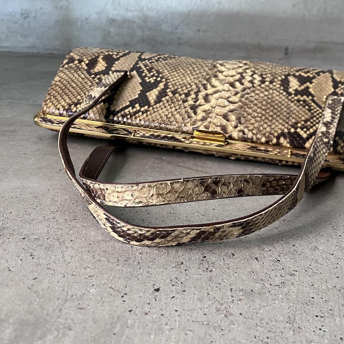 <img class='new_mark_img1' src='https://img.shop-pro.jp/img/new/icons13.gif' style='border:none;display:inline;margin:0px;padding:0px;width:auto;' />ơ إӳ եåȥϥɥХåVintage Python Leather Hand Bag