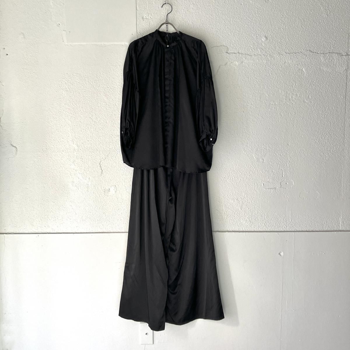 <img class='new_mark_img1' src='https://img.shop-pro.jp/img/new/icons14.gif' style='border:none;display:inline;margin:0px;padding:0px;width:auto;' />�ڴ��ָ��� 12/21�ޤǡ� suzuki takayuki puff-sleeve blouse�ʥ����������業 �ѥե��꡼�֥֥饦����Black