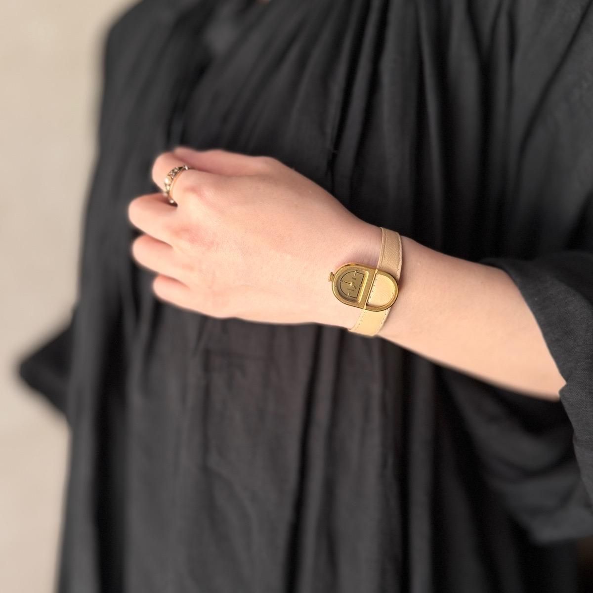 BULOVA by DIOR（ブローバ バイ ディオール）ロゴ型ケース 20ミクロン