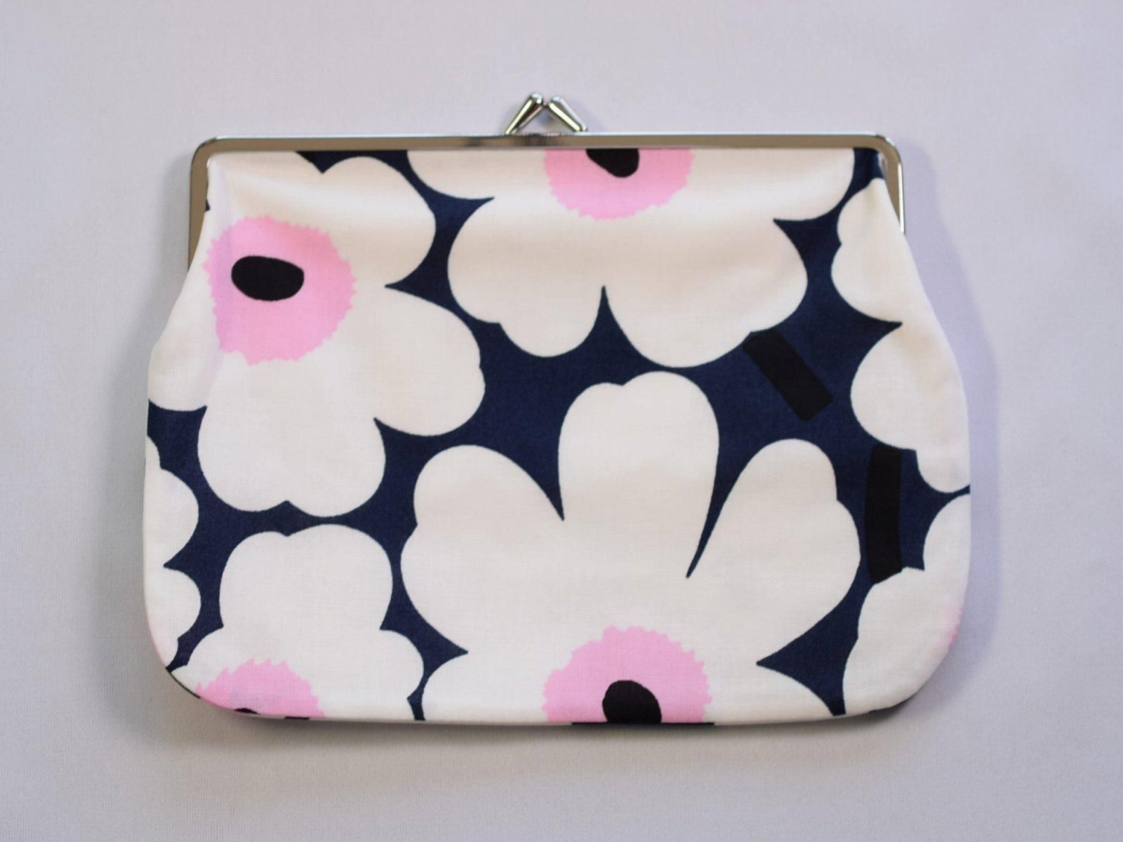 【売れ筋】 再入荷】 marimekko × FINNAIR UNIKKO がま口ポーチ マリメッコ バッグ