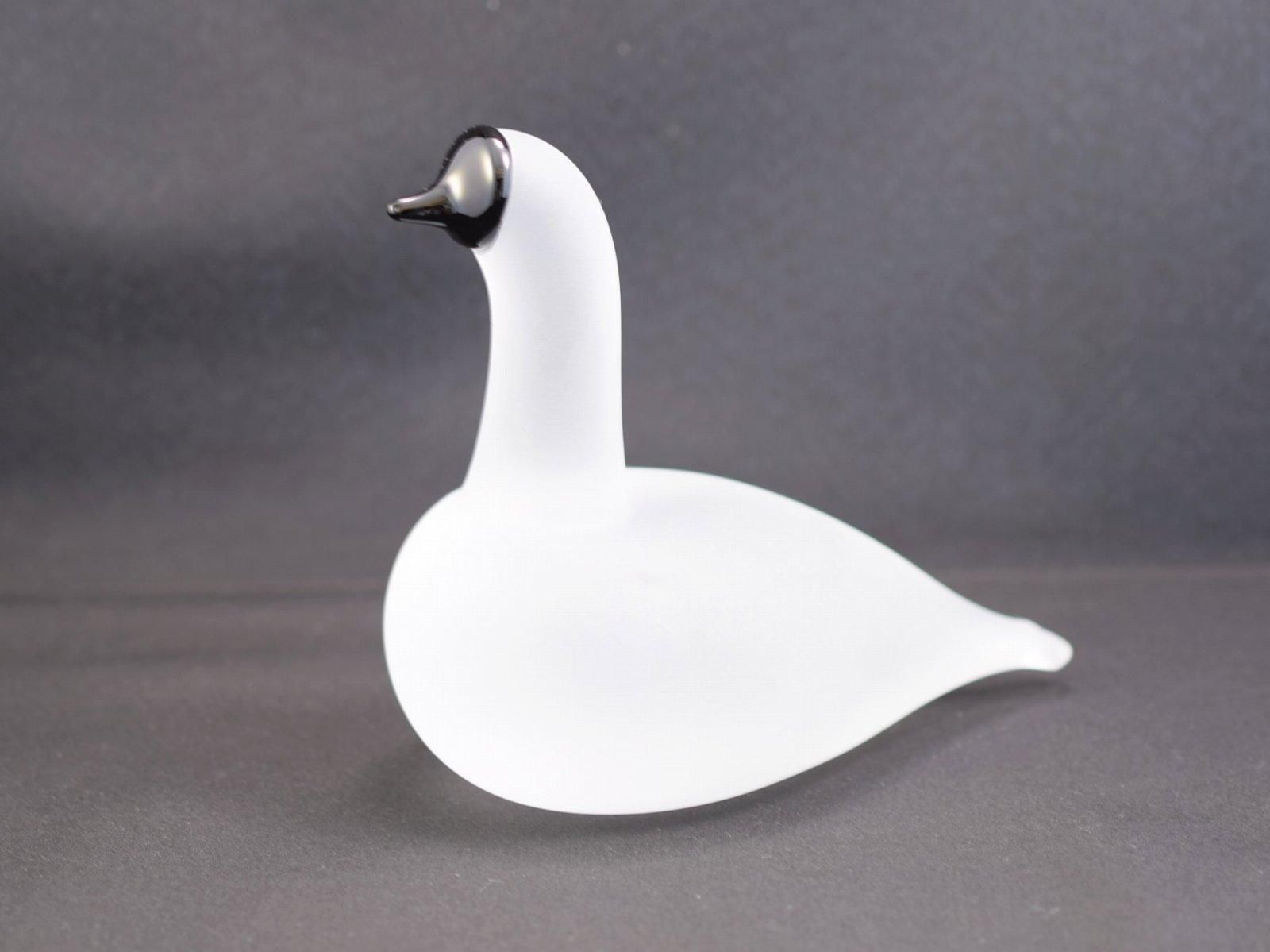 ヴィンテージ フィンランドのオイバ・トイッカ デザイン によるガラスの鳥の置物 ヴィンテージ フィンランドのオイバ・トイッカ デザイン による