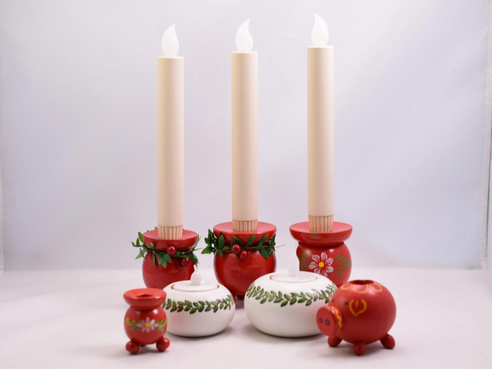 アトリエニキティキ 回転式キャンドルスタンド 天使4人 赤 新品未使用