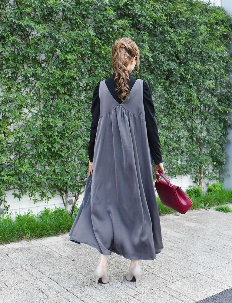 ゆうパケ 2color 贅沢たっぷり生地 大人のフレアワンピース The Secret Bean ゆうパケ 2color 贅沢たっぷり生地 大人のフレアワンピース The Secret Bean