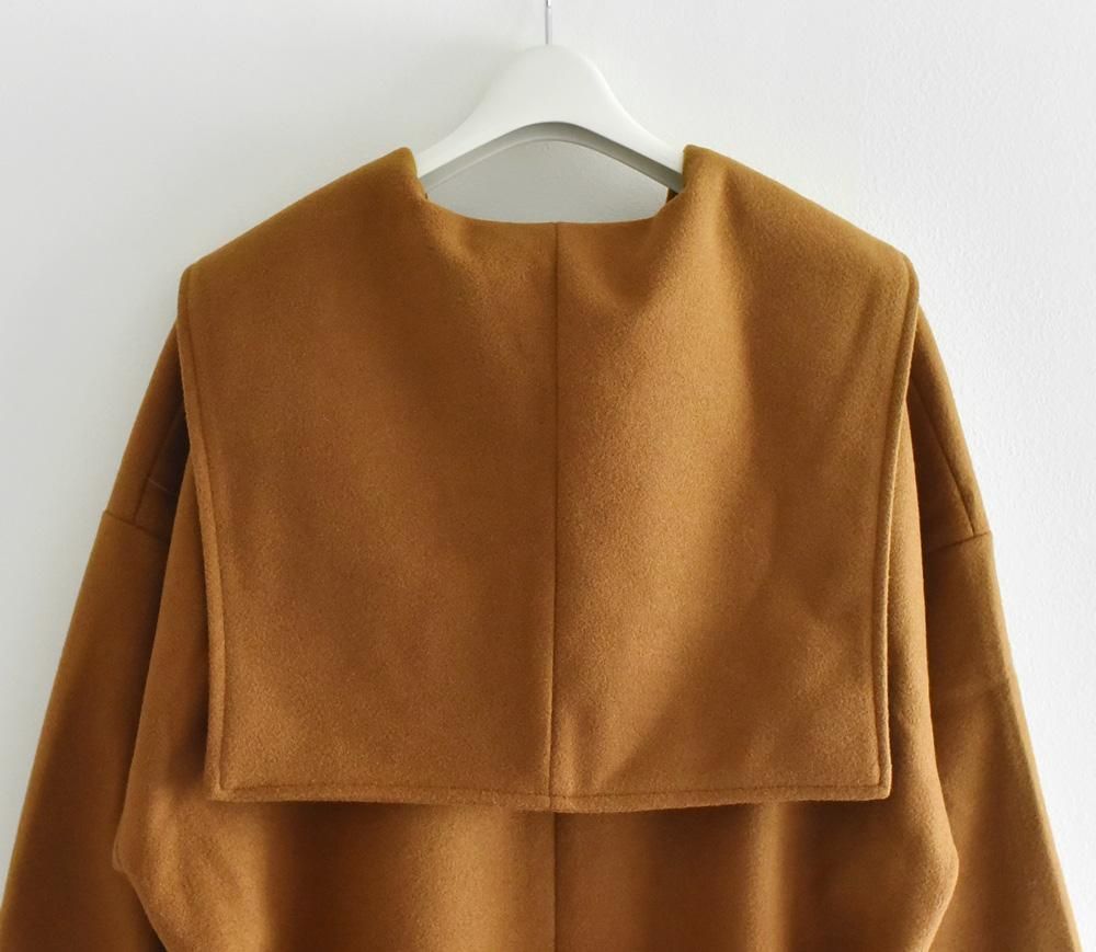 【SALE】セーラーカラーフェイクウールミドル丈コート - The Secret Bean