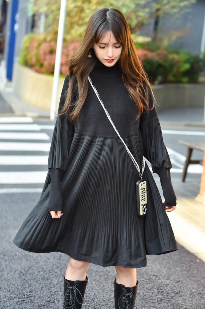 再入荷】【ゆうパケ】5type◇パールストラップ スマホショルダー The Secret Bean 大人気 ネックレス ゴールド ストリート ごつめ 金
