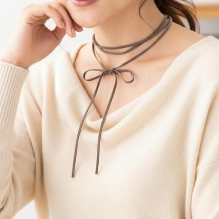 <img class='new_mark_img1' src='https://img.shop-pro.jp/img/new/icons1.gif' style='border:none;display:inline;margin:0px;padding:0px;width:auto;' />【SALE】【ゆうパケ】日本製 スエード3連チョーカー