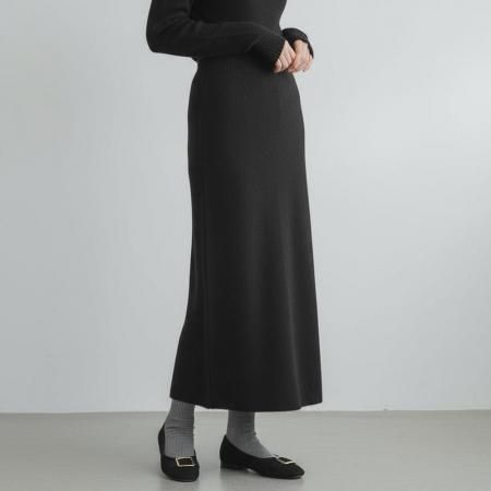 <img class='new_mark_img1' src='https://img.shop-pro.jp/img/new/icons1.gif' style='border:none;display:inline;margin:0px;padding:0px;width:auto;' />【SALE】【ゆうパケ】裏地付き フェザーヤーンスカート