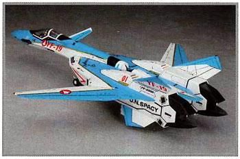 1/72 YF-19 デモンストレーター 限定生産版 マクロスプラス プラモデル