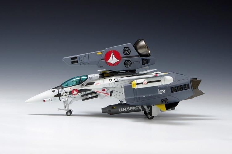 1/100 VF-1S スーパーバルキリー ファイター ロイ・フォッカー
