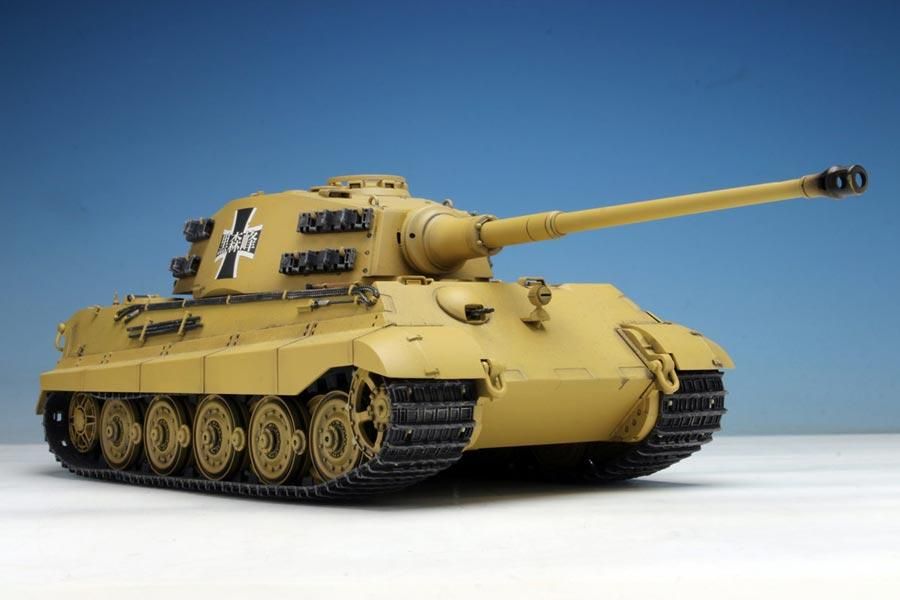 1/35 ティーガーII 黒森峰女学園 劇場版です! ガールズ&パンツァー劇場版 プラモデル プラッツ|文具とプラモの店 タギミ 1/35 ティーガーII 黒森峰女学園 劇場版です! ガールズ&パンツァー劇場版 プラモデル プラッツ|文具とプラモの店 タギミ