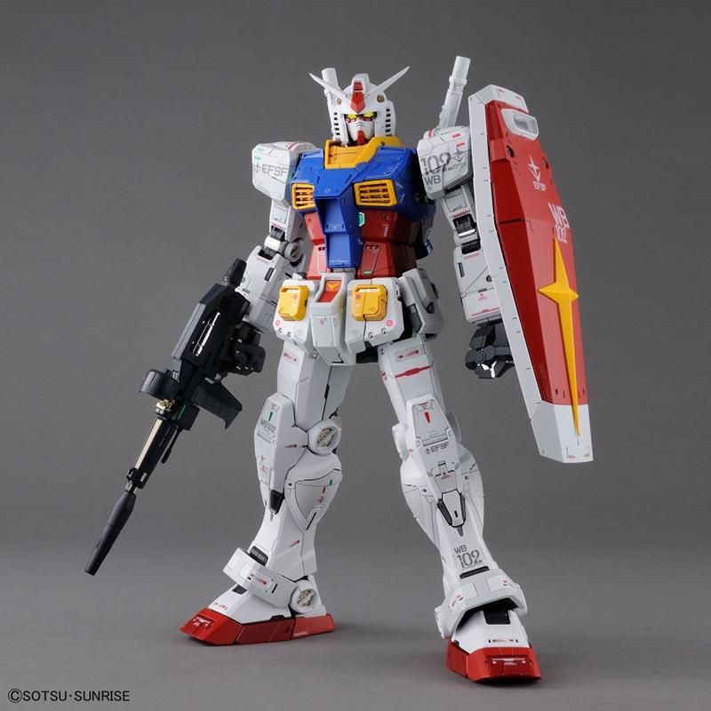 プラモデル バンダイ 1/60 RX-78-2 ガンダム PG UNLEASHED 「機動戦士 