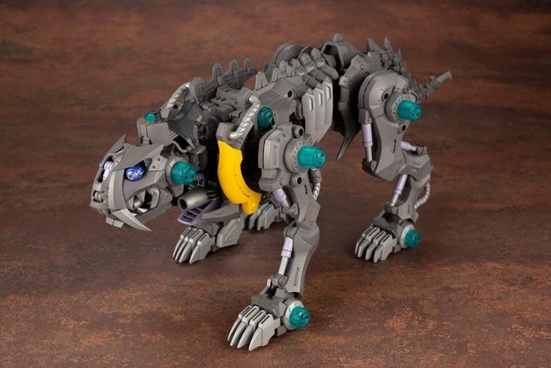 Amazon.com: Kotobukiya ZOIDS Fang Tiger 1/35 Scale Model Kit