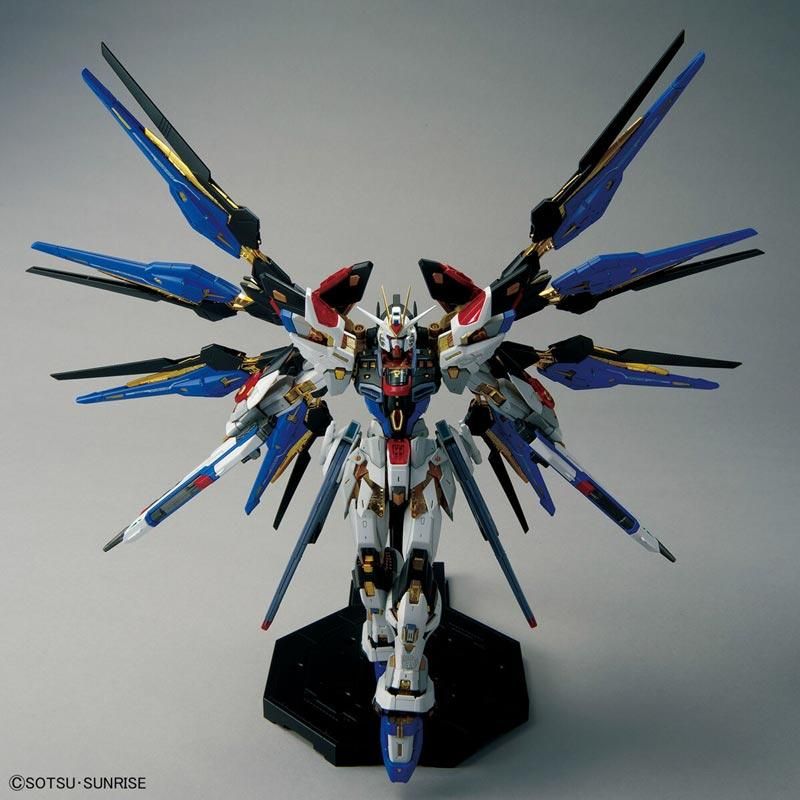 MGEX 1/100 ストライクフリーダムガンダム プラモデル バンダイ MGEX 1/100 ストライクフリーダムガンダム プラモデル バンダイ