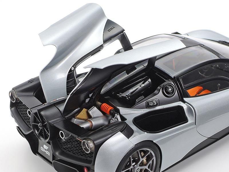プロポーション Huayra 未組立キット プロポーション Huayra 未組立キット