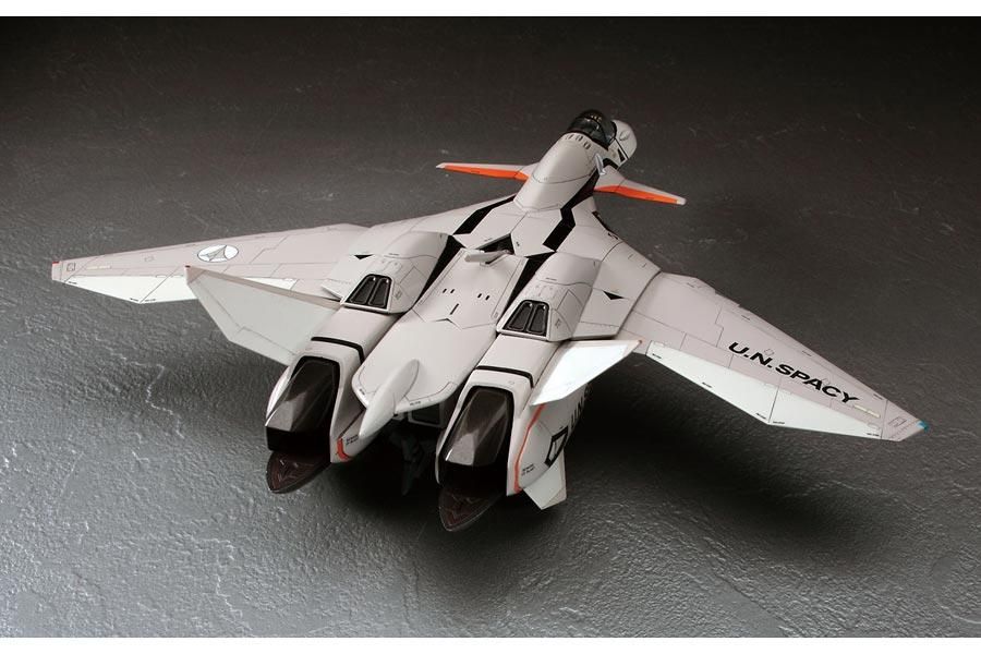 1/72 VF-11B サンダーボルト“マクロスプラス” プラモデル