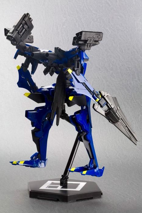 オーメルプロジェクト・マグヌス　1/72 アーマード　コア 51SxnXOLNWL._UF894,1000_QL80_.jpg