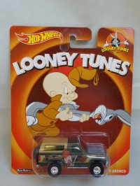 エルマーファッド Looney Tunes Hot Wheels ぼくらの秘密基地