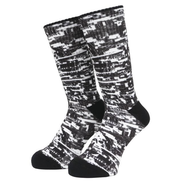 WHIMSY / PRINTED COLLAGE SOCKS 4
