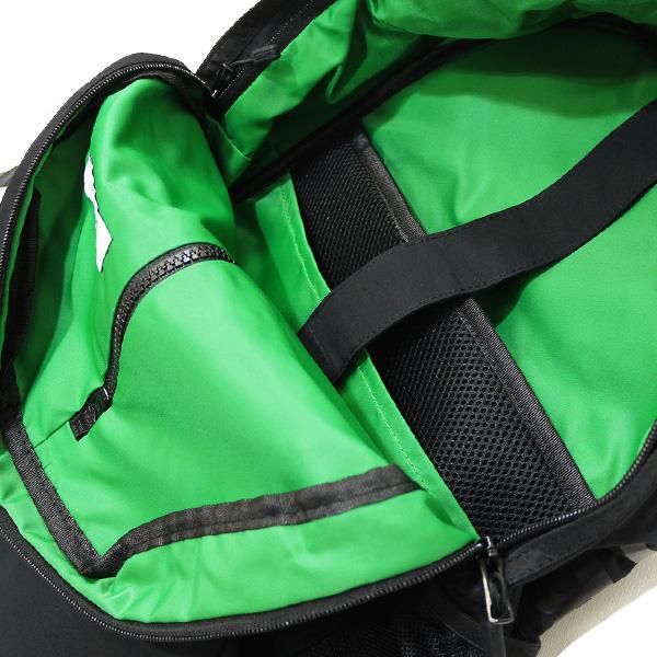 新品　TIGHTBOOTH（TBPR）BACKPACK セージ　カーキ 新品 TIGHTBOOTH（TBPR）BACKPACK セージ カーキ 新品