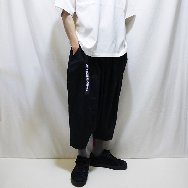 soldout! _ 2022夏 SU22-B02 PINSTRIPE CROPPED PANTS ◇ TIGHTBOOTH タイトブース :  ピンストライプクロップド バギーパンツ Black - HOOD