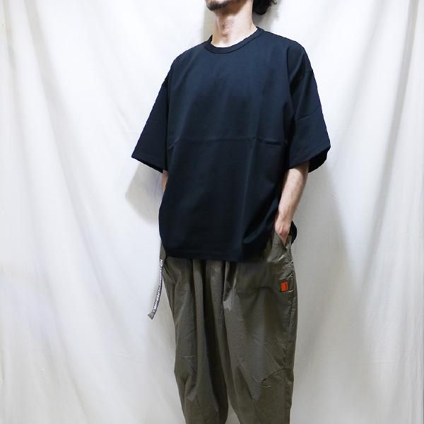 Msize _ TBPR 2022夏 SU22-T07 SANHAWKIN T-SHIRT ◆ TIGHTBOOTH タイトブース : 半袖プレーンTシャツ Black - HOOD Msize _ TBPR 2022夏 SU22-T07 SANHAWKIN T-SHIRT ◆ TIGHTBOOTH タイトブース : 半袖プレーンTシャツ Black - HOOD