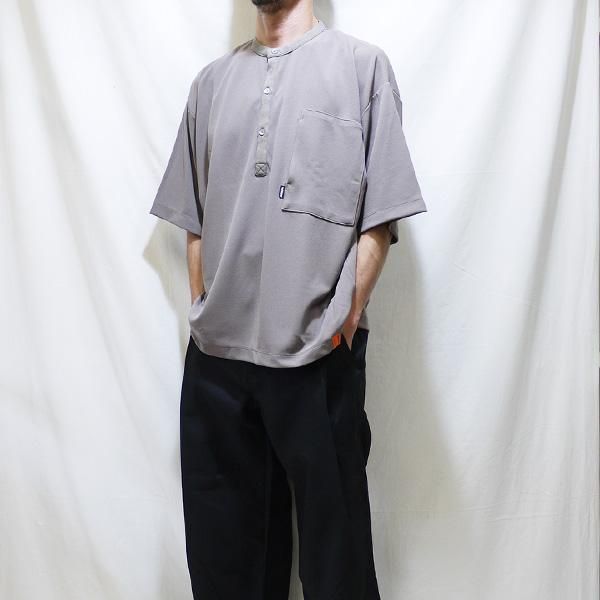 WAREHOUSE & CO. / Lot 4082 One-Button Henley Neck T-Shirt