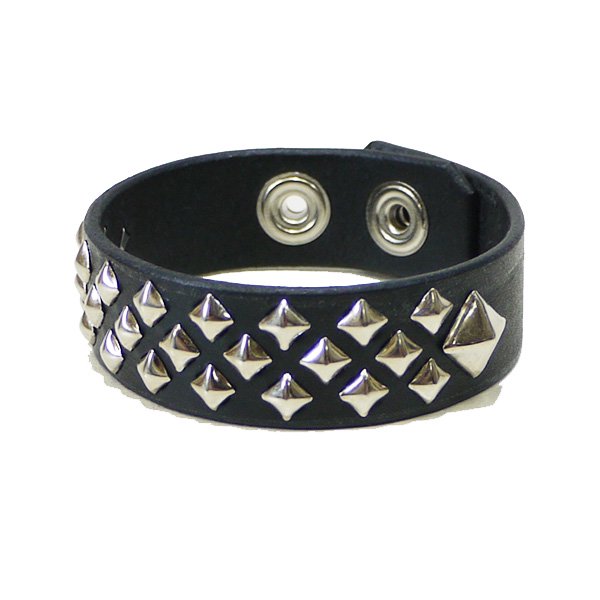 calee leather studs bangle bracelet 本革