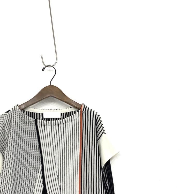 Mame Kurogouchi マメクロゴウチ 3D Stripe Knited Pullover