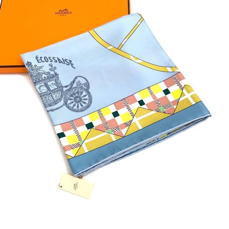 HERMES エルメス カレ90 Balade Ecossaise シルクスカーフ HERMES エルメス カレ90 Balade Ecossaise シルクスカーフ