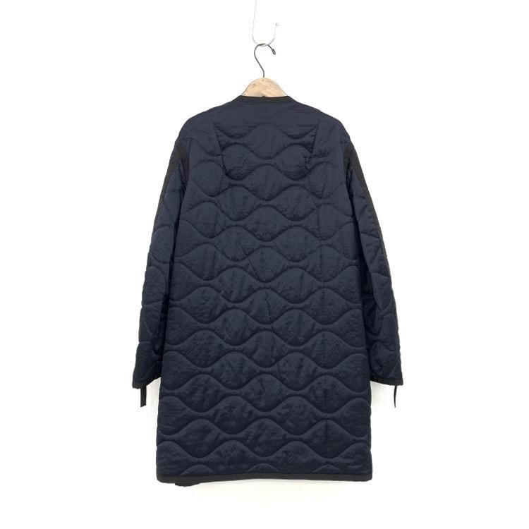 sacai サカイ キルティングジップスリットコート フリル sacai サカイ キルティングジップスリットコート フリル