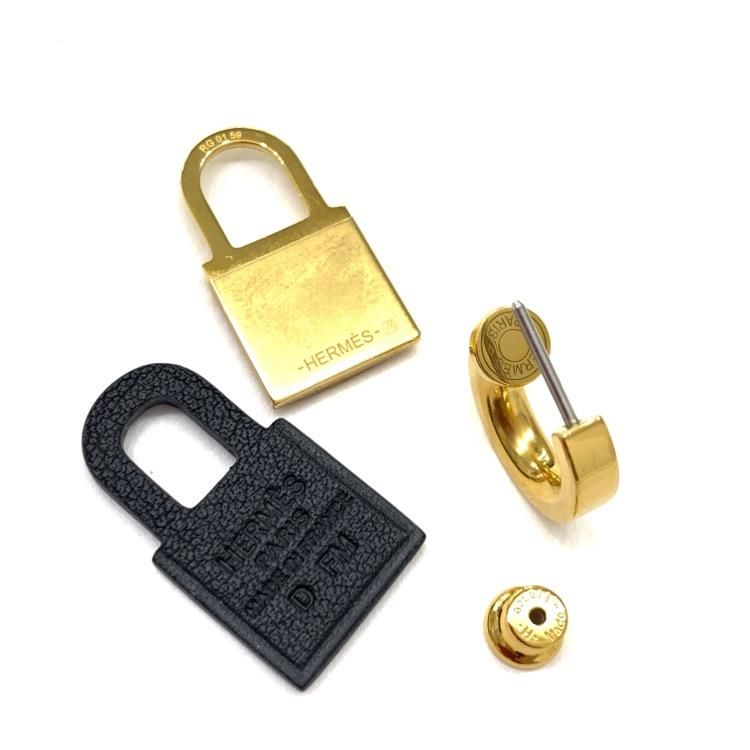 エルメス ピアス オーケリー ブラック HERMES エルメス ピアス カデナ型 オーケリー ゴールド×ブラック