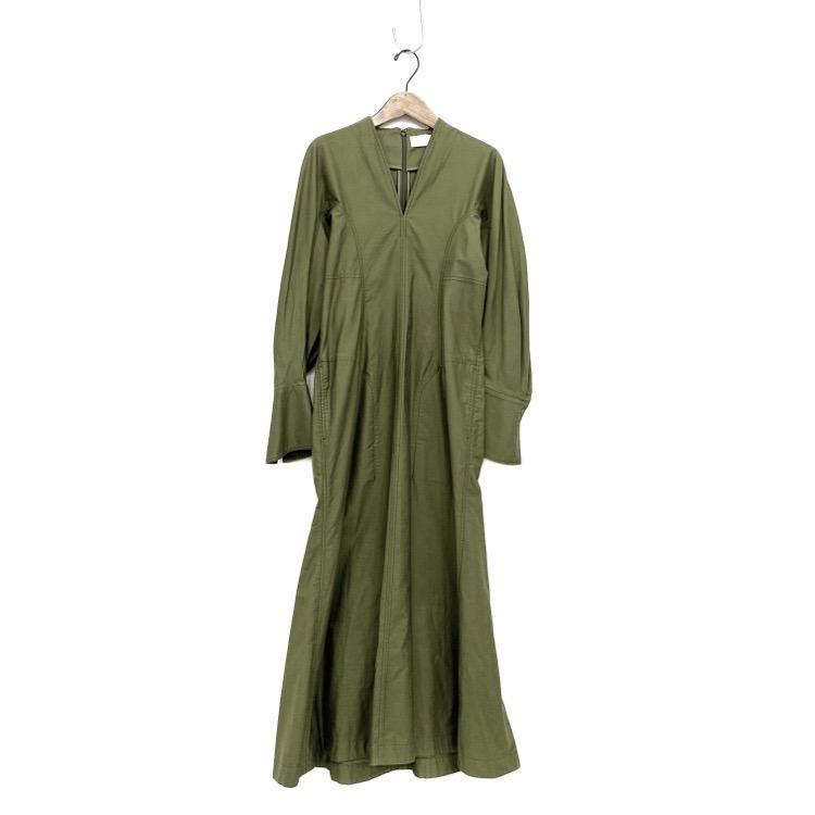 Mame Kurogouchi マメクロゴウチ Military Cotton Deep Neck Mame Kurogouchi マメクロゴウチ Military Cotton Deep Neck
