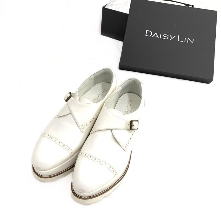 DAISY LIN FOXEY フォクシー スニーカー WATS ホワイト L 01032-DLSHOF DAISY LIN FOXEY フォクシー スニーカー WATS ホワイト L 01032-DLSHOF