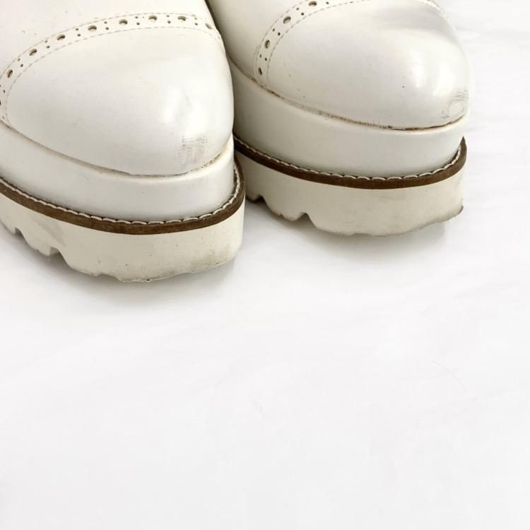DAISY LIN FOXEY フォクシー スニーカー WATS ホワイト L 01032-DLSHOF DAISY LIN FOXEY フォクシー スニーカー WATS ホワイト L 01032-DLSHOF