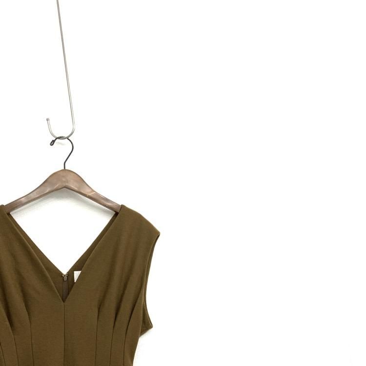 mame kurogouchi wool v-neck dress ワンピース | mdh.com.sa