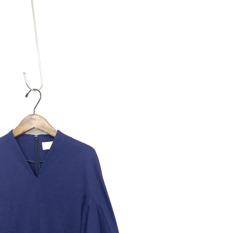 Mame Kurogouchi マメクロゴウチ 伊勢丹別注V-Neck Classic Cotton