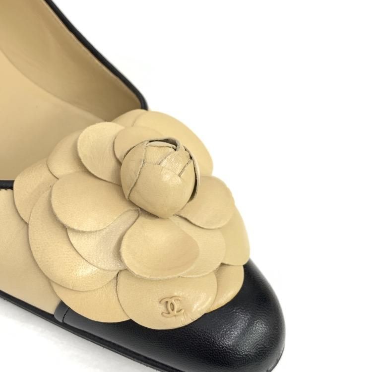 CHANEL シャネル カメリア フラットシューズ パンプス ベージュ CHANEL シャネル カメリア フラットシューズ パンプス ベージュ