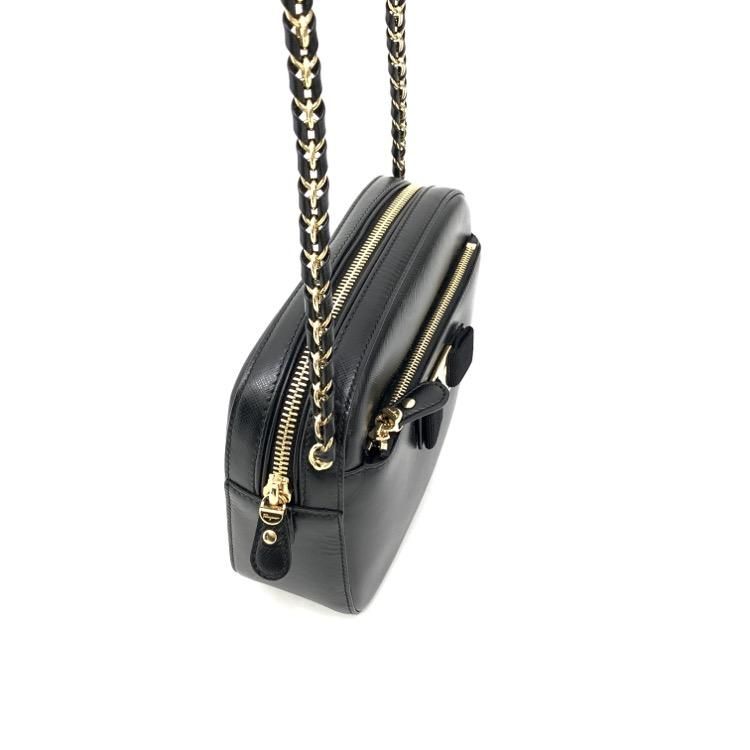 Salvatore Ferragamo フェラガモ チェーンショルダー バッグ LYDIA