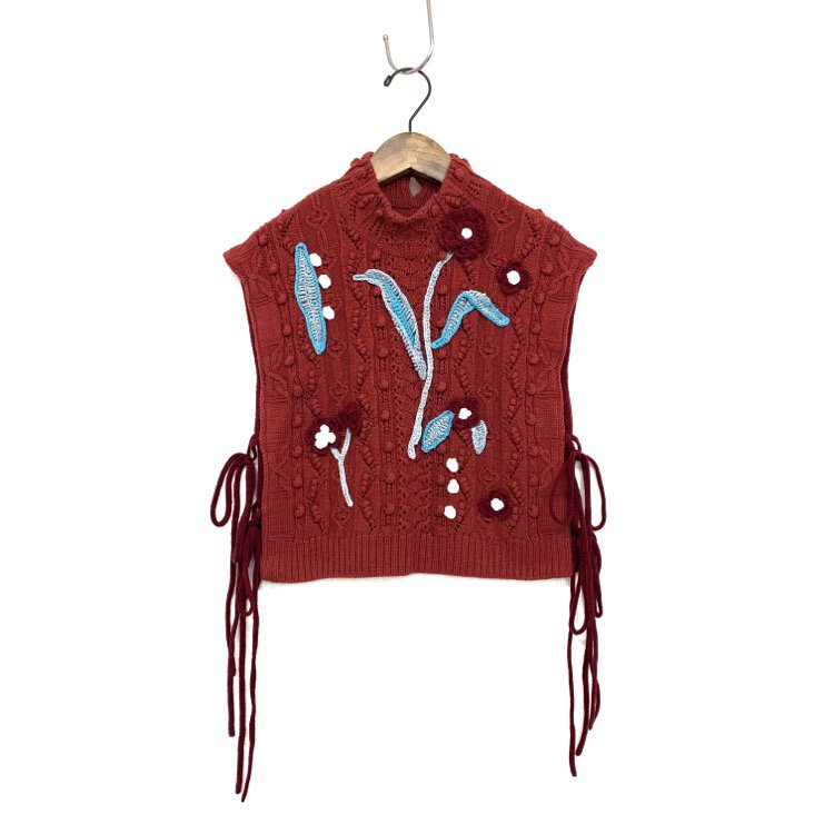 Mame Kurogouchi ޥ᥯ Floral Motif Hand-Knitted Vest ϥɥ˥åȥ٥ MM22PF-KN728