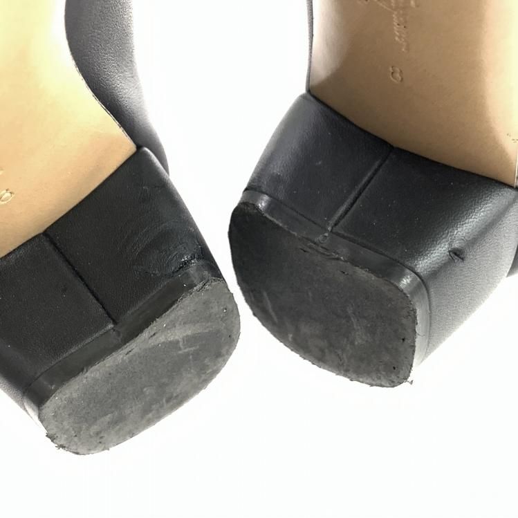 Salvatore Ferragamo フェラガモ スカラップ ヴァラ パンプス